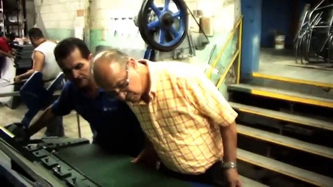 EMPRENDEDOR, EXITOSO Y MAESTRO DE LA VIDA