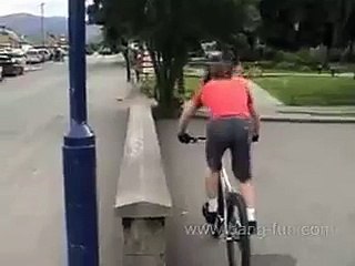 Danny MacAskill - Mountain Bike (Trials Bike)