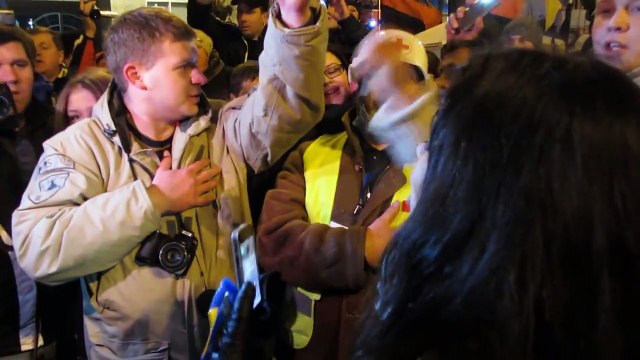 Руслана - зірка, що сяє для людей.15/12/2013 Ruslana on Maydan.