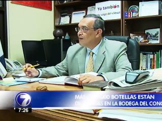 Asamblea Legislativa no define c�mo deshacerse de m�s de mil botellas de licor
