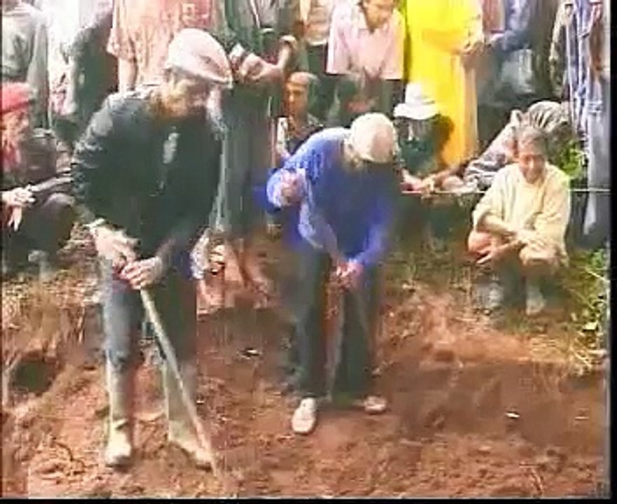 Mass Grave in Indonesia 1-2