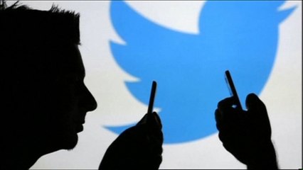 الشباب العربي يعود لوسائل التواصل الاجتماعي