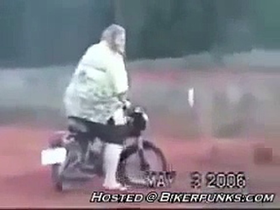 Video LUCU - Aksi Motor LUCU - Pengendara Motor TERGEMUK Di Dunia