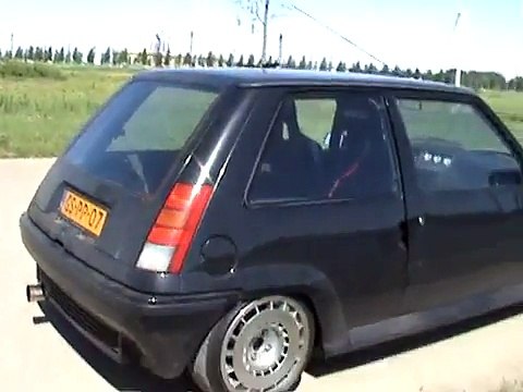 Renault 5 GT Turbo Maxi T3 hybrid