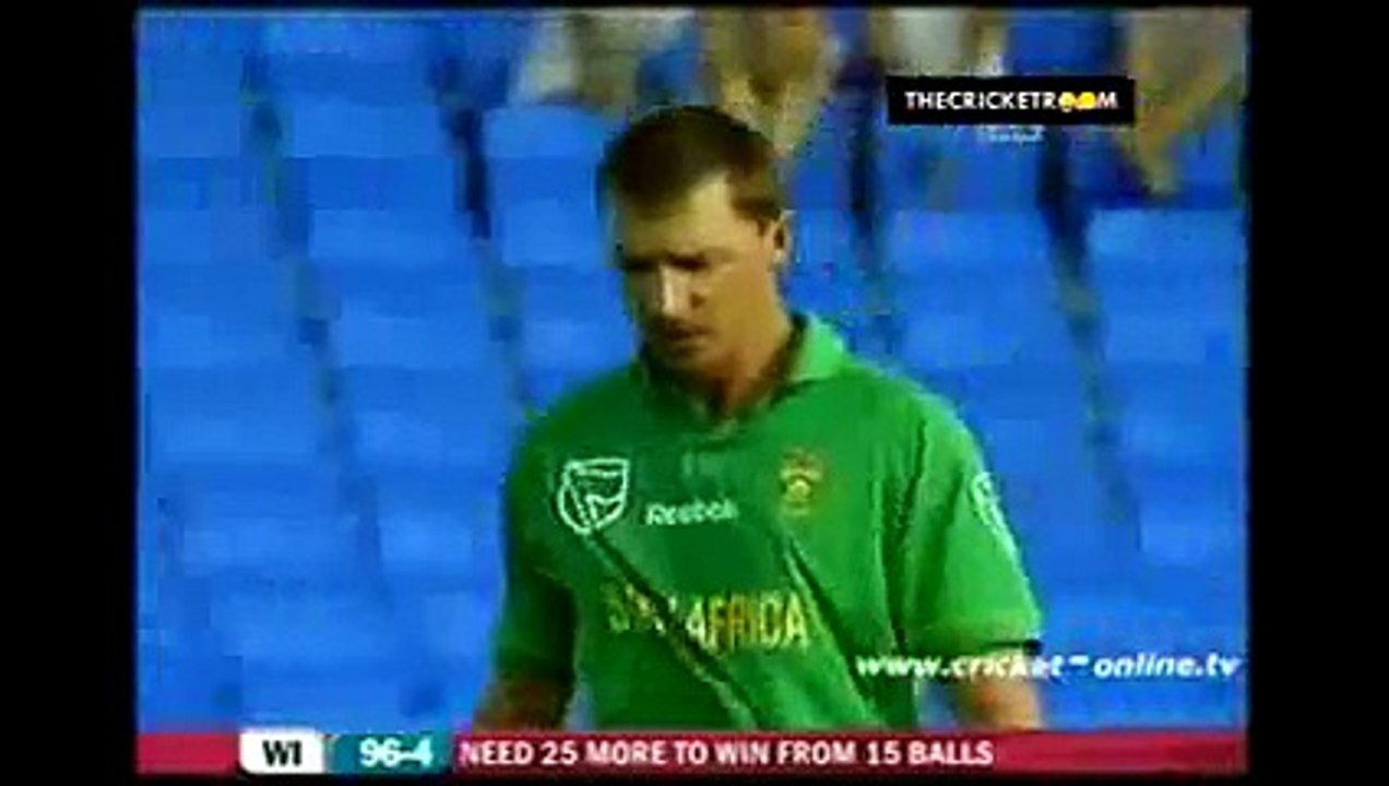 Funny Cricket Moment Fight - Dale Steyn vs Kieron Pollard