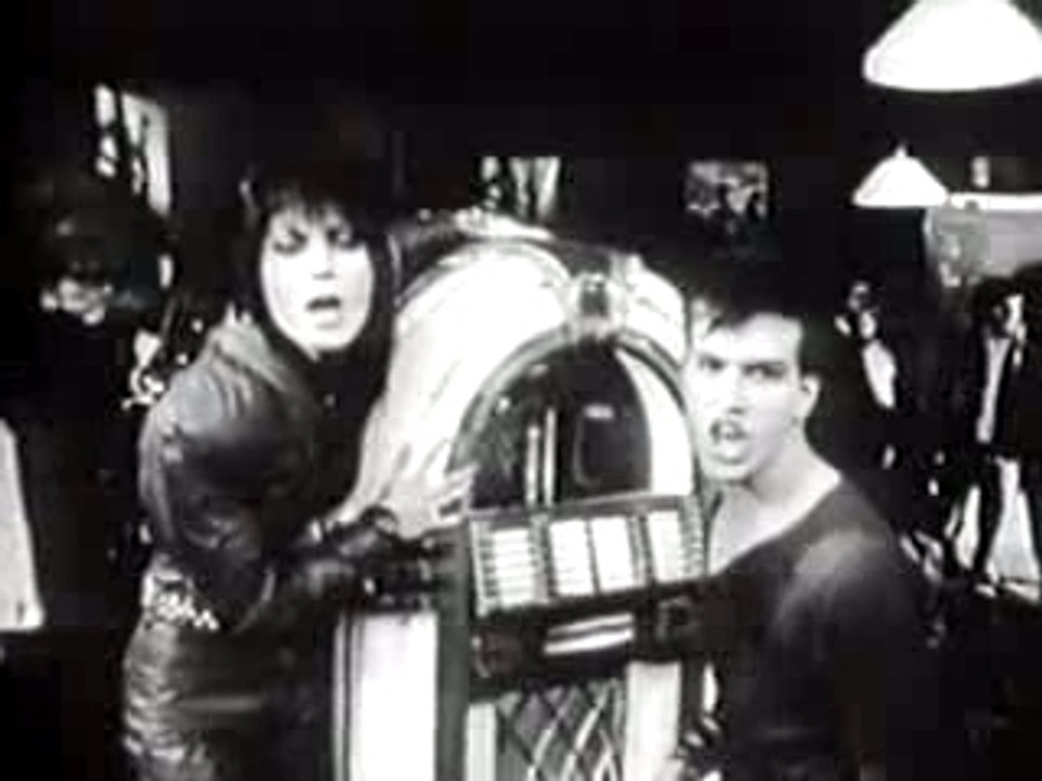 Joan Jett - I Love Rock N Roll