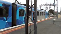 Trains and buses at Dandenong - Melbourne Transport