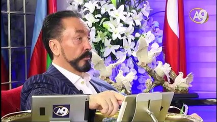 Türkiye Kobani’ye ambulanslarla yaralıları taşıyor, hala Türkiye'yi suçluyorlar.