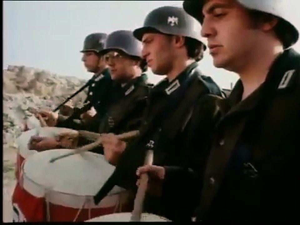 ΒΕΓΓΟΣ-ΚΟΜΠΑΡΣΟΣ ΣΕ ΕΚΤΕΛΕΣΤΙΚΟ ΑΠΟΣΠΑΣΜΑ