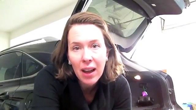 How to Fold the Bugaboo Cameleon 3 Stroller