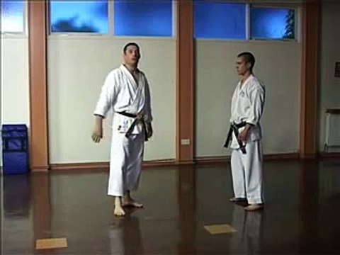 GOJU RYU KARATE - KNIFE DEFENCE TECHNIQUES -