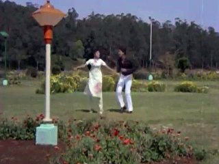 Enni Chollava - Ilavarasi, Suresh,Rahesh, Sujatha – Aalaya Deepam - Tamil Romantic Song