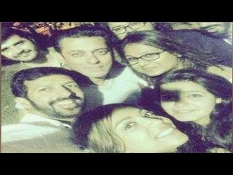 Bajrangi Bhaijaan | Salman Khan HOSTS a POOL PARTY at his Panvel Farmhouse