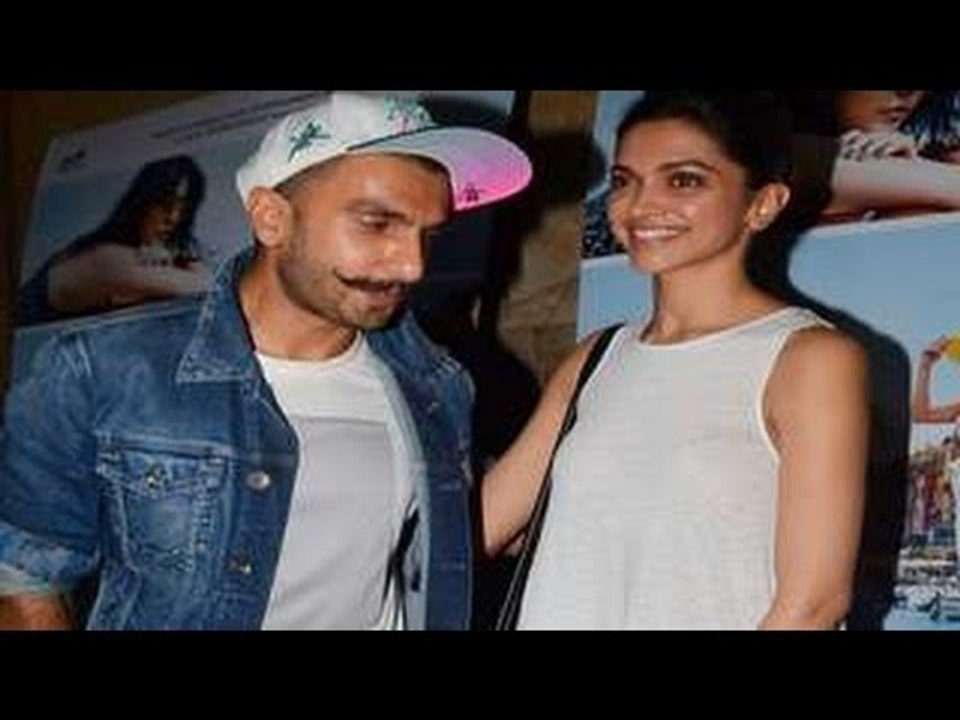 Deepika Padukone &  Ranveer Singh's FLIRTY MOMENTS in Public