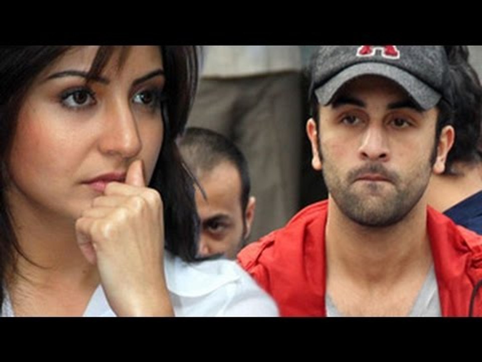 Anushka Sharma BLAMED AGAIN | Bombay Velvet Promotions