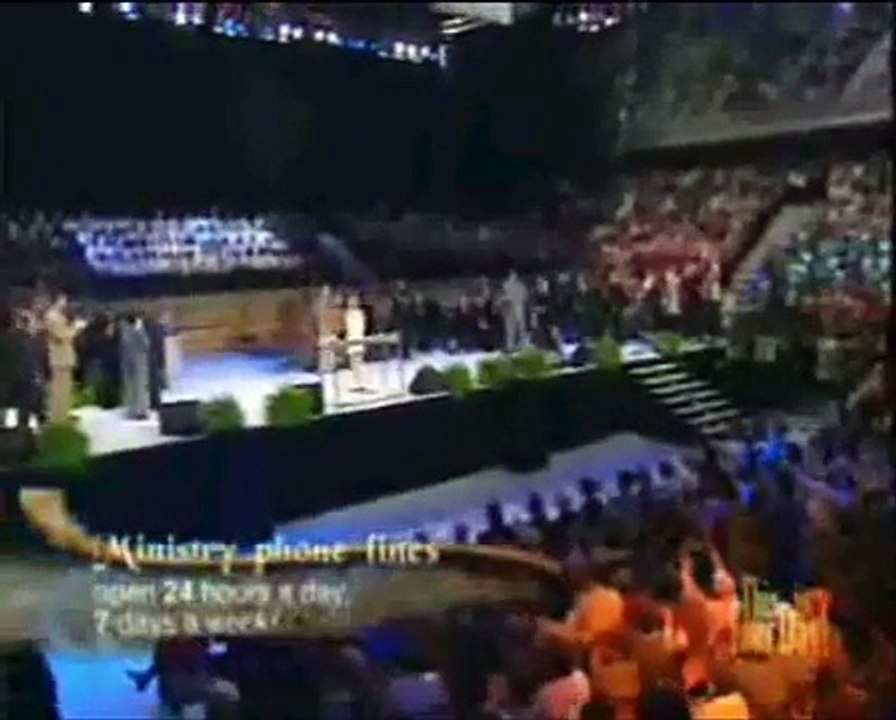 Benny Hinn - Miracles in Berlin, Germany