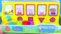 Peppa Pig e George  No Ônibus de Atividades  Brinquedos Toys Juguetes Em Português BR