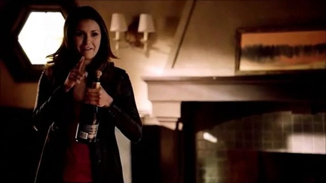 RESUMO DOS ERROS DE GRAVAÇOES DE TVD 6 TEMPORADA-CHRIS WOOD,NINA DOBREV,IAN SOMERHALDER