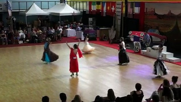 French Open 2015 - Marignane (15 au 17 mai 15) Classic : INTERMEDIATE ADULT (F) –VALSE