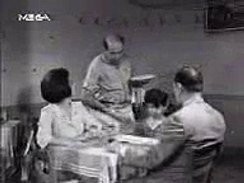 Thanasis Veggos (Βέγγος) - Makaronada