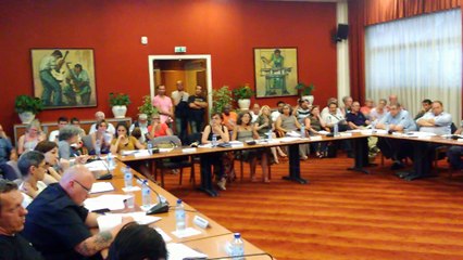 29/06/2015 : Cyril Nauth échange avec l'opposition sur le devenir de l'ancienne trésorerie