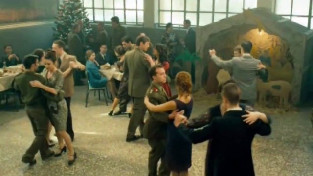 Μια στιγμή για πάντα - Το τανγκό των Χριστουγέννων -Γιώργος Νταλάρας