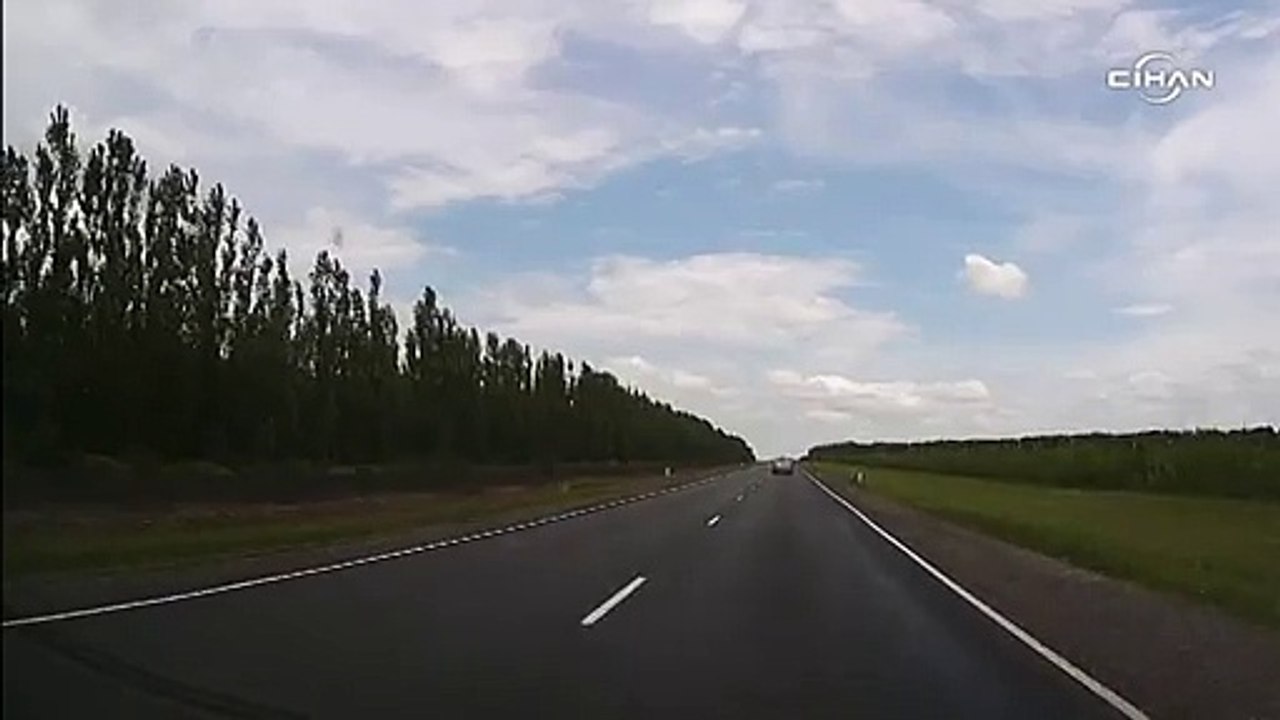 Rusya’daki bu feci kazada 2 yaşındaki bebek sağ çıktı