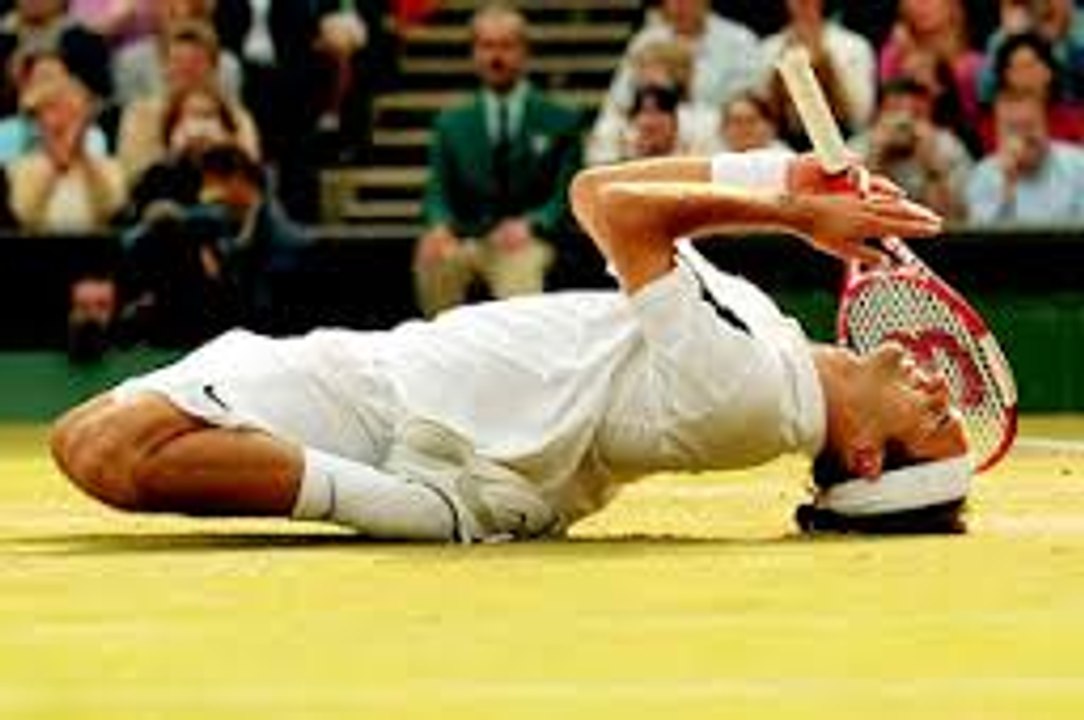 Federer Defeats Sampras- WIMBLEDON 2001