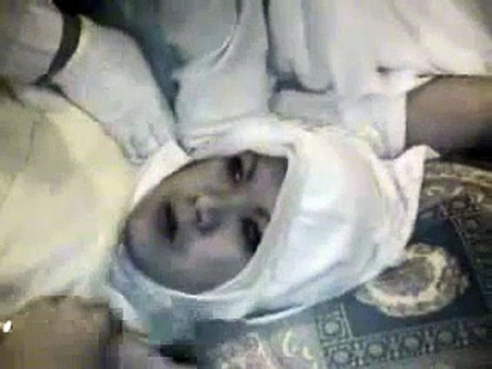 Penampakan Pocong Paling Seram! Penampakan Pocong Paling Seram Video hantu terbaru 2014