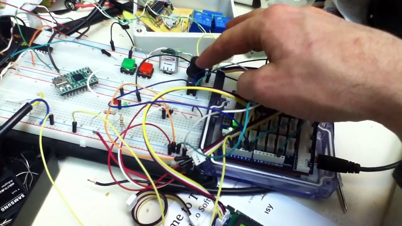 Arduino flow meter with encoder-based UI