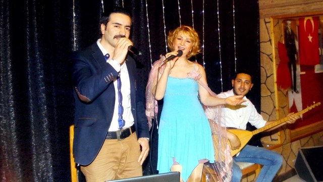 KIŞ MASALI Piyano Solo Sibel Can En Damar Şarkılar Solist Piano Kariyeri