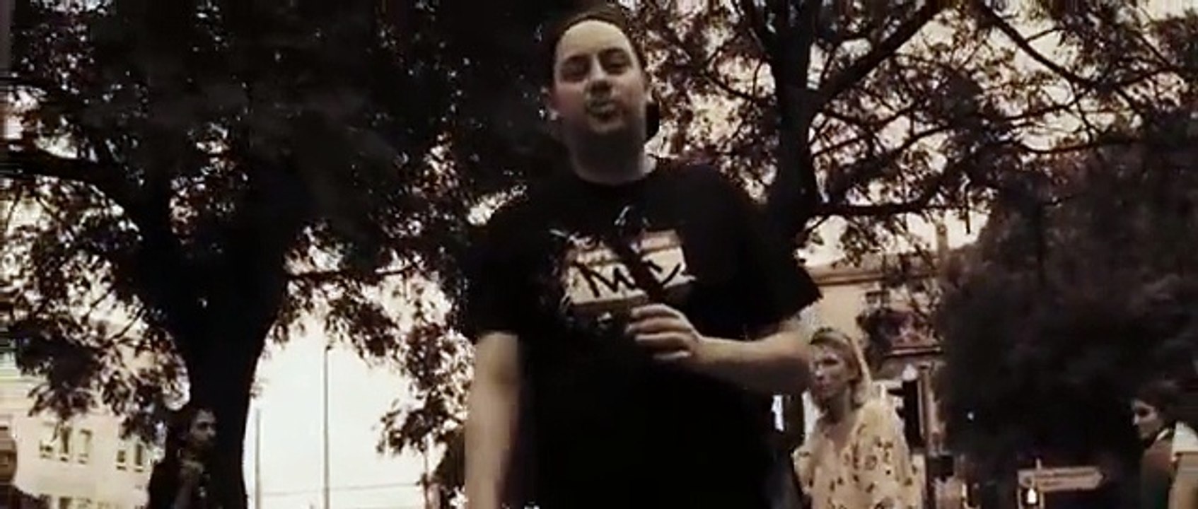 Hexaler feat. Demi Portion - La forme est dans le fond (Prod Mani Deïz - Kids of Crackling)