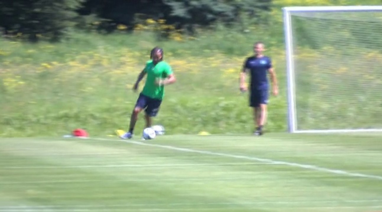 Le premier entraînement de Benoît Assou-Ekotto !