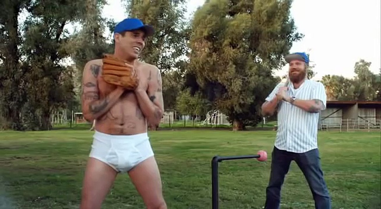 Jackass 3D Tee Ball (español latino) Video Dailymotion