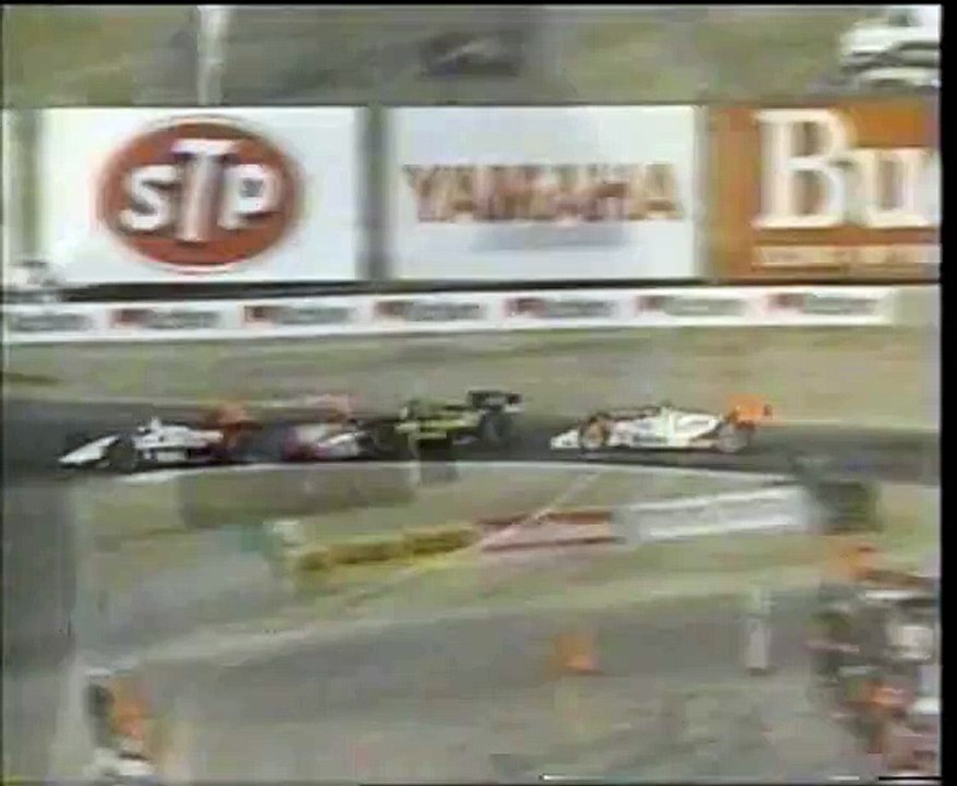 Indycar_1992_Laguna_Sega_Vasser_spins