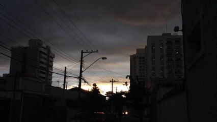 Vídeos by iPhone 4, cotidiano de uma caminhada, Taubaté, SP, Brasil, (173)