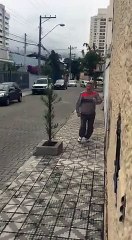 Vídeos by iPhone 4, cotidiano de uma caminhada, Taubaté, SP, Brasil, (3)