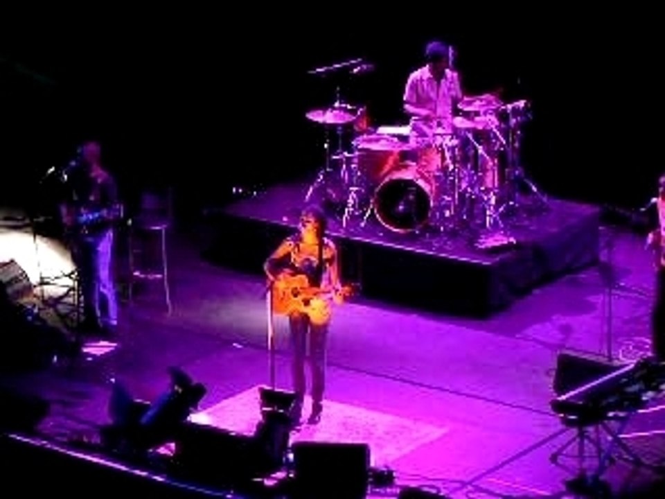 Ayo en concert