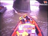 Tower lifeboat crew rescue man after fall from Westminster Bridge