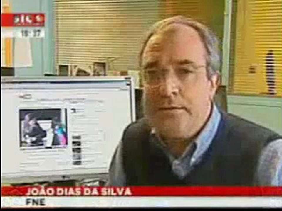 Agressão em sala de aula na escola Carolina Michaelis