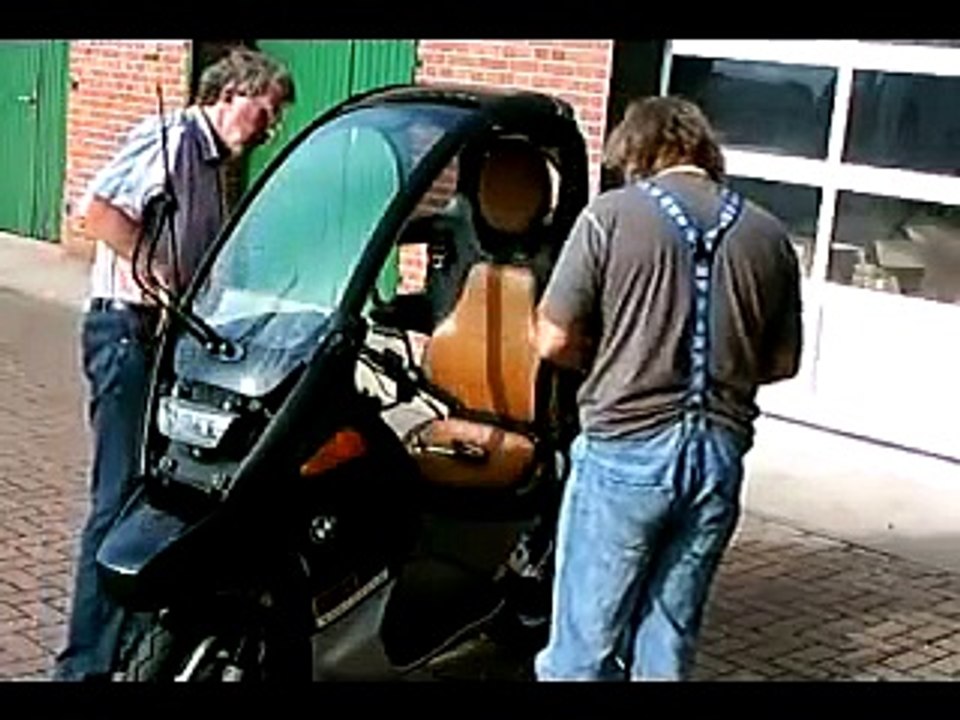 BMW C1 Frontscheibe wechseln Teil I..... Roh-Fassung "original" ist Zeitgerafft