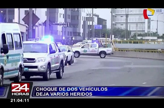 Choque de cúster contra vivienda deja diez heridos en San Borja