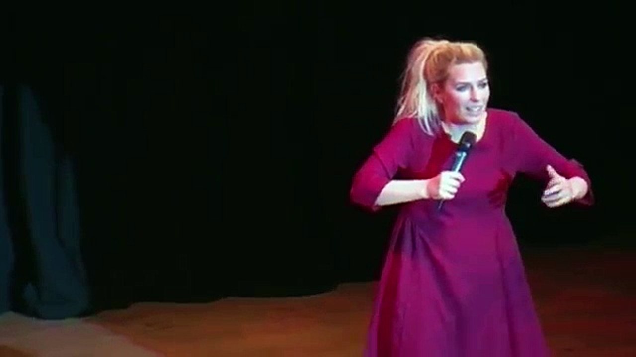 Sara Pascoe