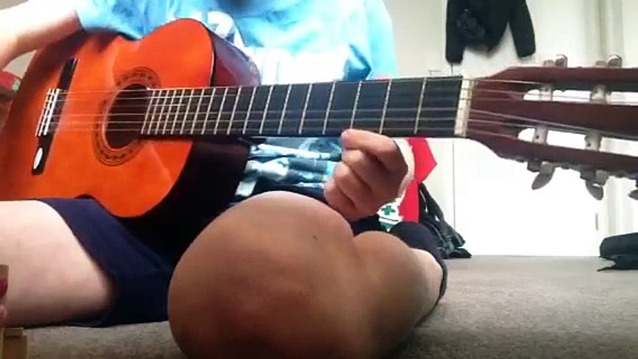 Guitar tutorial smoke on the water by deep purple