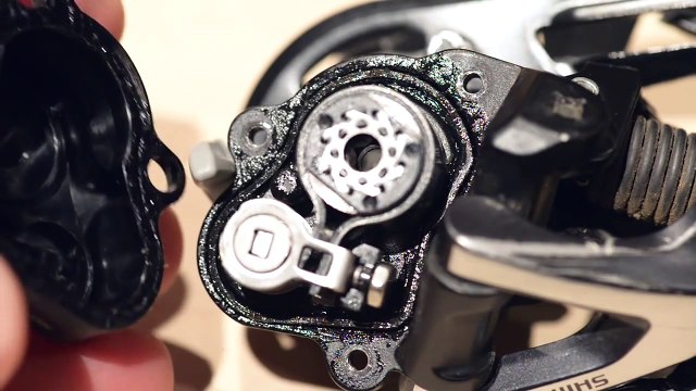 Shimano Shadow + (Plus) Clutch Adjustment, Repair, Maintenance RD-M675 M786 M615 SLX XT Deore