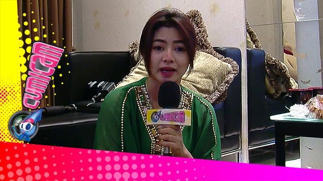 Vitalia Sesha Berhenti DJ - Cumicam 01 Juli 2015