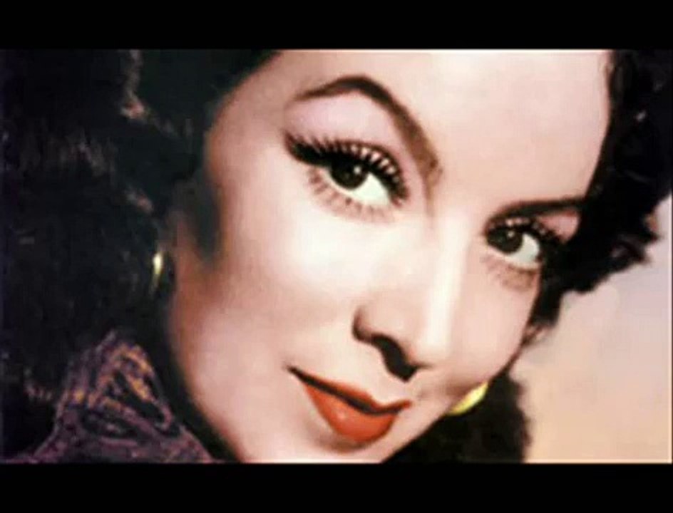 MARIA FELIX EN LA HABANA, CUBA JUNIO 1955 (HD)