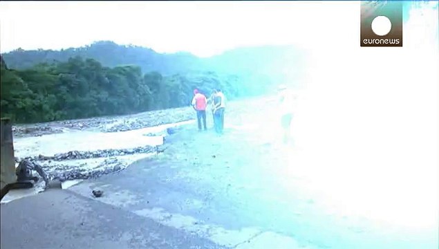 Mil quinientas casas afectadas por las inundaciones en Costa Rica
