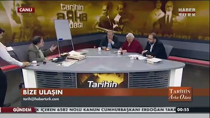 Osmanlıca'ya (Eski Türkçe) Hakaret Eden Seyirciye Murat Bardakçı Çok Fena Kızdı