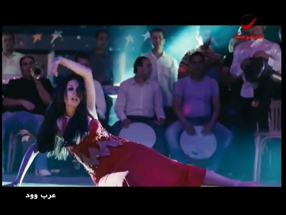 دينا : ظهرت مع "صافيناز" علشان "أوريكم" الفرق بين الرقص المصري والمستورد